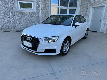 Audi A3 1.6 TDI 116 CV S tronic Business