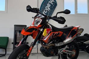KTM 690
