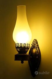 APPLIQUE IN VETRO CON LAMPADINA