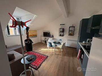 Nolo - mansarda ristrutturata con terrazzino