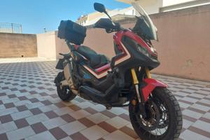 Honda XADV 750