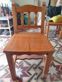 Sedie in legno massello 