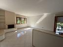 ac928-ampio-e-luminoso-appartamento-con-giardino