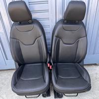 Sedili in pelle Jeep Renegade