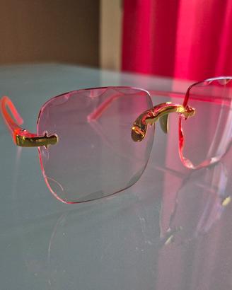 occhiali da sole rosa