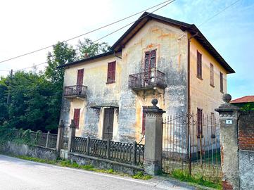 VILLA SINGOLA A SUMIRAGO