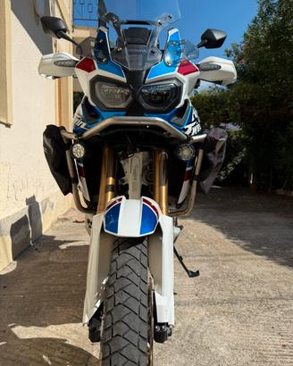 Africa Twin DCT - permuto con Africa Twin 1100 DCT