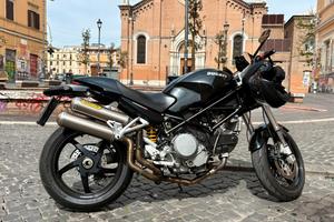 Ducati monster s2r 800