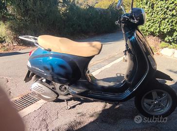 Piaggio Vespa 125 LX - 2013