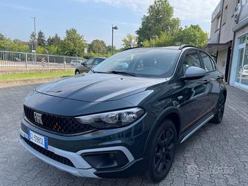 FIAT Tipo Hatchback My22 1.5 Hybrid130cv Dc N67265