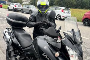 Suzuki v strom 650 DL
