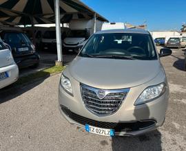 Lancia Ypsilon 1.2 69 CV 5 porte Gold