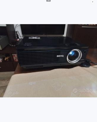 Proiettore benq mp610