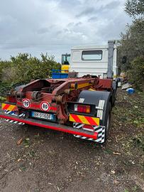 Iveco 145-17 scarrabile