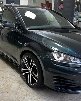Volkswagen Golf GTD 2.0 TDI 5p. BlueMotion Technol