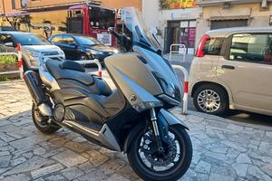Yamaha T Max 530 - 2015