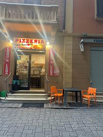 Pizzeria