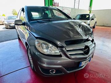 Mercedes-benz B 180 BlueEFFICIENCY Sport
