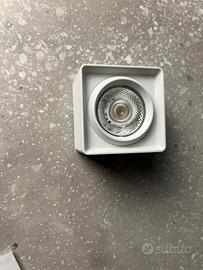 Faretto da incasso a soffitto a LED 9W quadrato