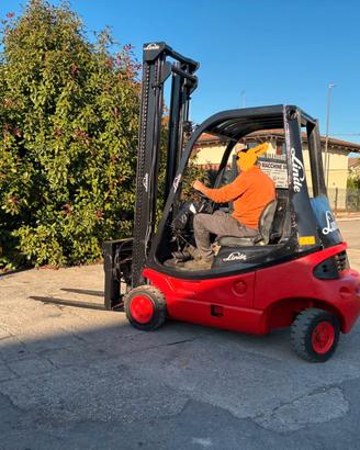 S146 Muletto Linde 18 q alargatore idraulico