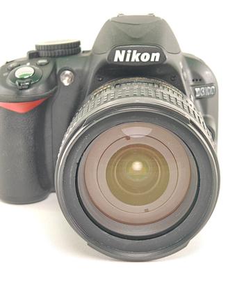 NIKON D3100 3.265 SCATTI +18-70