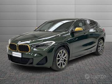 BMW X2 sdrive18i Goldplay Edition 136cv auto