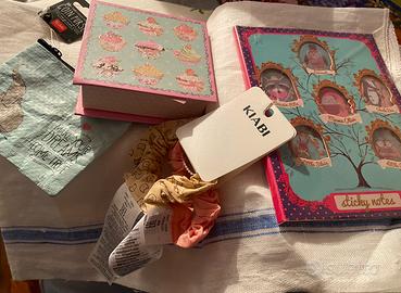 #set #oggetti #cartoleria e #ragazza  #nuovi