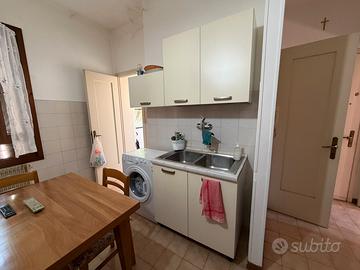 CUCINA COMPLETA CON ELETTRODOMESTICI INCLUSI
