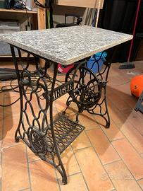 Tavolino macchina da cucire