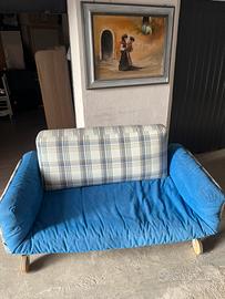Divano letto richiudibile