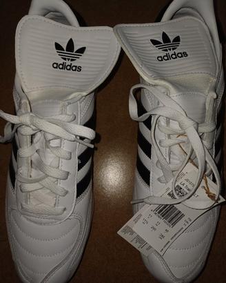 Sneakers adidas la trainer