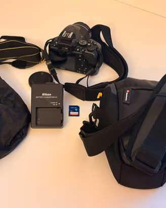 Nikon D3500 obbiettivo 18-55mm con accessori