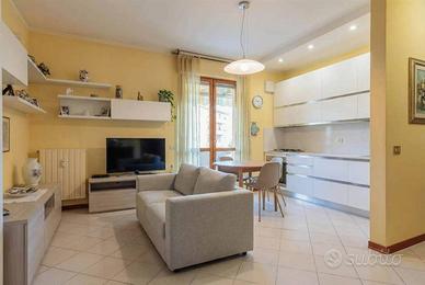Appartamento di 70 m² con 3 locali e posto auto a 