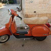 Splendida vespa 200 px