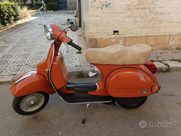 Splendida vespa 200 px