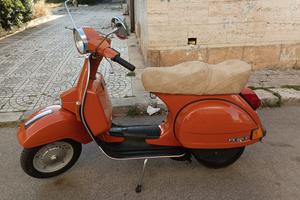 Splendida vespa 200 px
