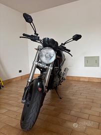 Ducati Monster Dark 600