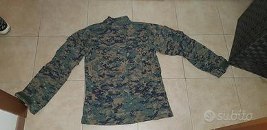 Giacca mimetica unisex, taglia M, pari al nuovo