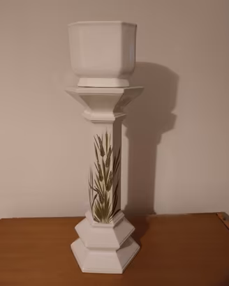 Vaso con colonna