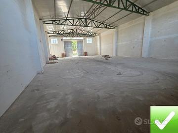 Capannone 550 Mq Ravagnese