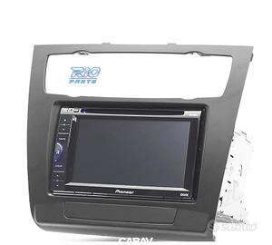 CORNICE NERA PER AUTORADIO 2-DIN BMW SERIE 1 E81 E