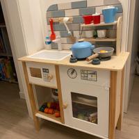 Cucina gioco bimbi completa di tutto gli acessori