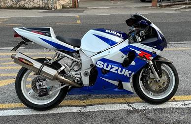 Suzuki GSX 750 - 2001