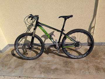 mountain bike Giant 26"