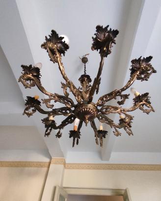 LAMPADARIO IN OTTONE A 10 LUCI VINTAGE ANTICO