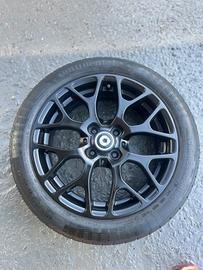 CERCHI E PNEUMATICI SMART R16