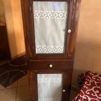 Vetrinetta con tendine