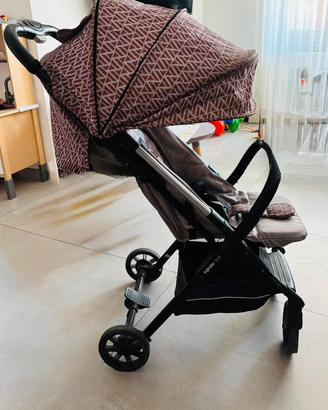 Passeggino Quid ultra leggero e compatto Inglesina