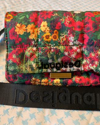 Borsa desigual