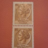 2 Francobolli - Serie Siracusana